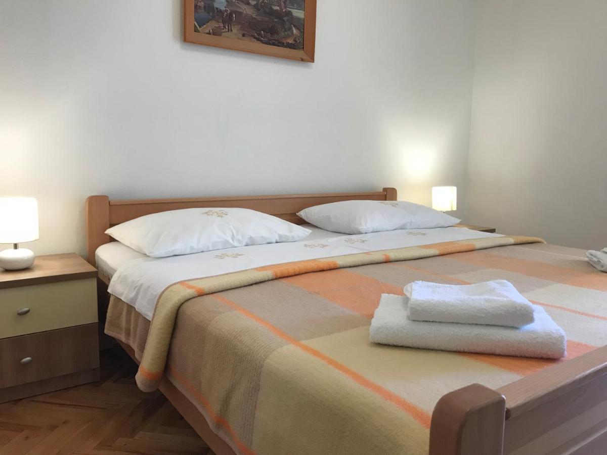 Summer Rooms Baska ภายนอก รูปภาพ