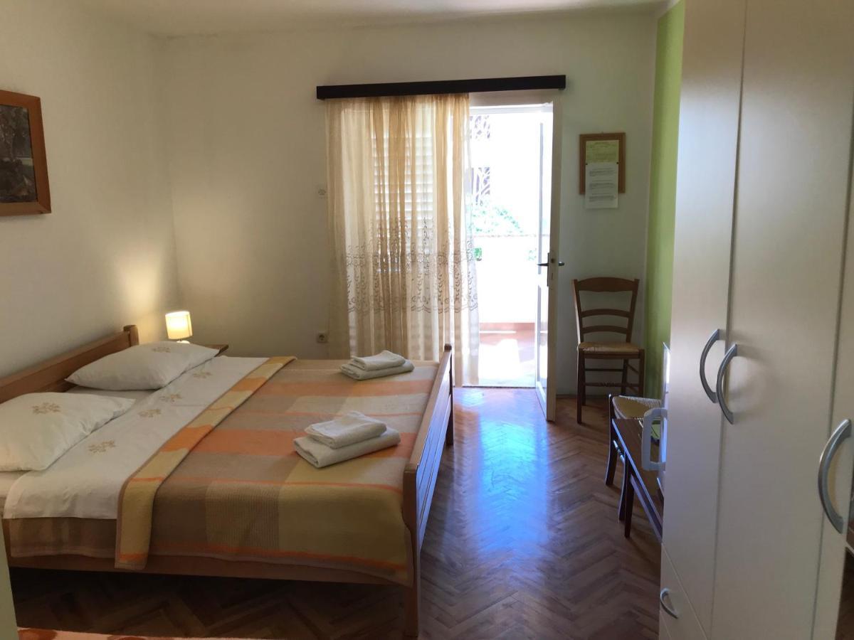Summer Rooms Baska ภายนอก รูปภาพ