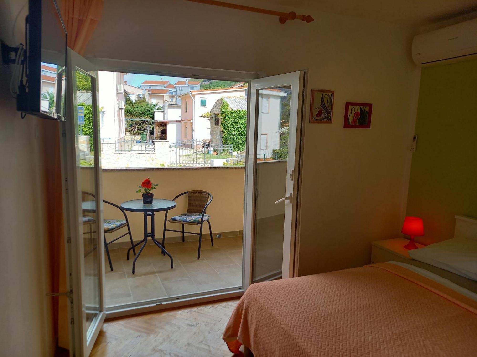 Summer Rooms Baska ภายนอก รูปภาพ